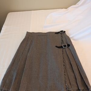 Abercrombie & Fitch Black and White Houndstooth Skirt